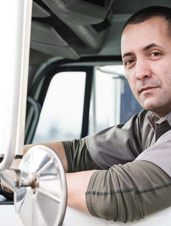 Truck Driving – What Basic Things Should a Driver Know? 